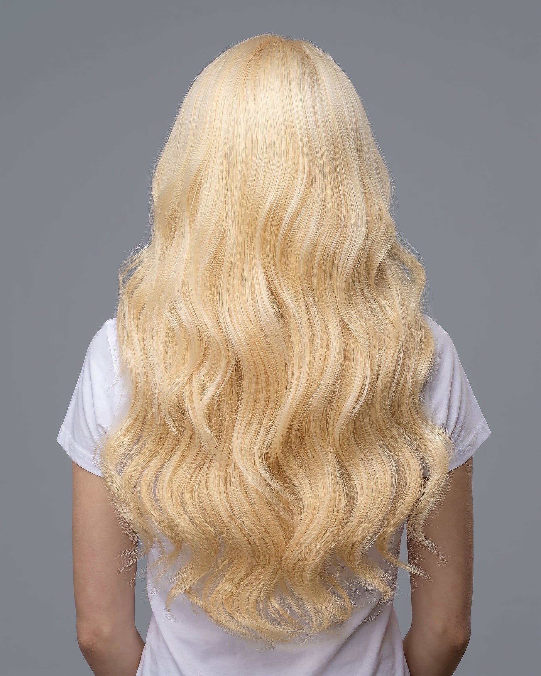 Aura Weft Hair Extensions Platinum Blonde #613