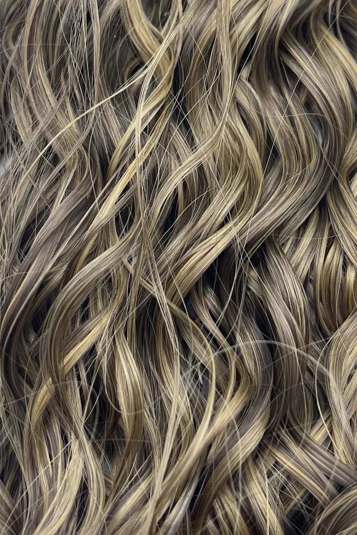 RUBY LOOSE WAVE DOUBLE BUNDLE Global Morado Inc.