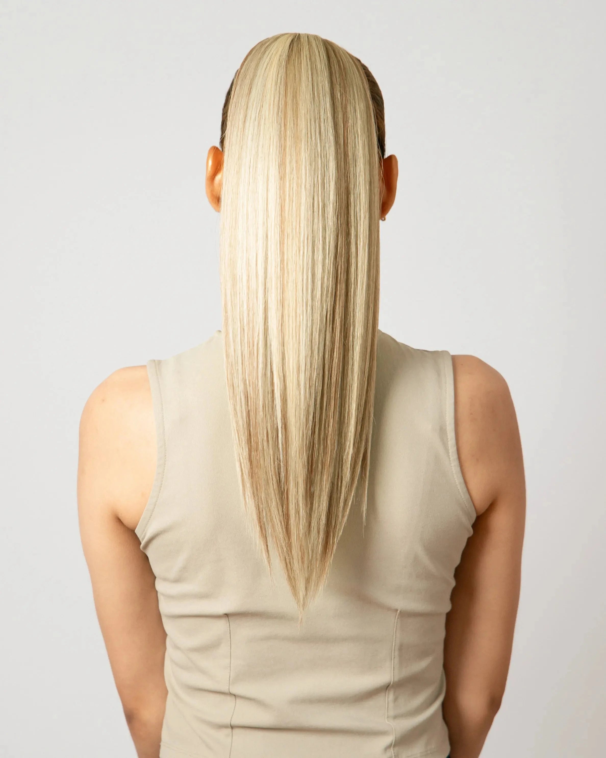 Morado Hair Premium Synthetic Ponytail Coco 19" 1