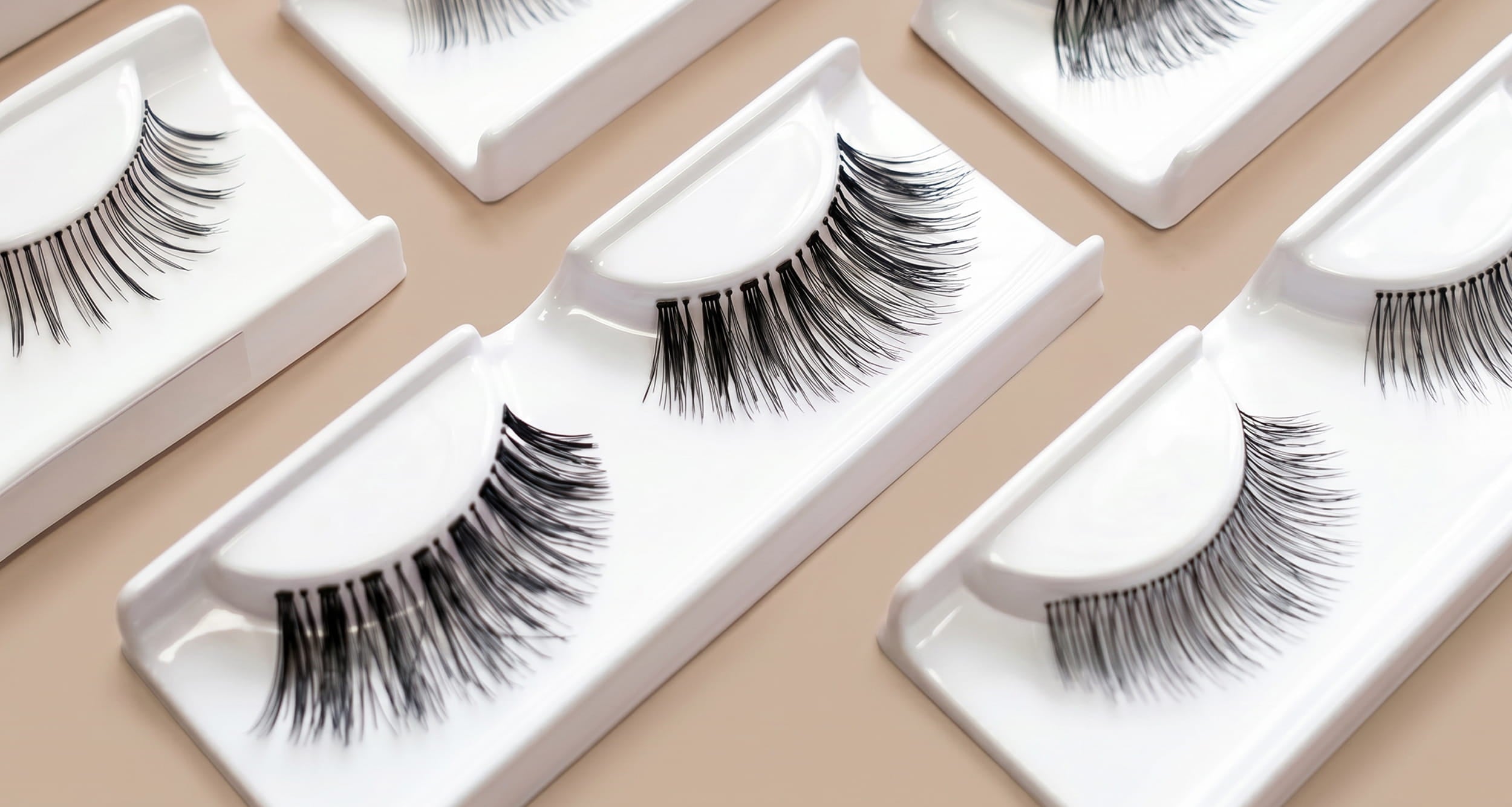 careguide_image_human_hair_eyelashes_1